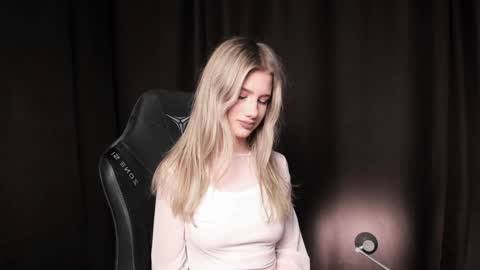 waterfallwoods online show from December 22, 2024, 7:00 am