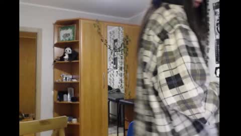 Mina online show from February 7, 2026, 8:34 pm