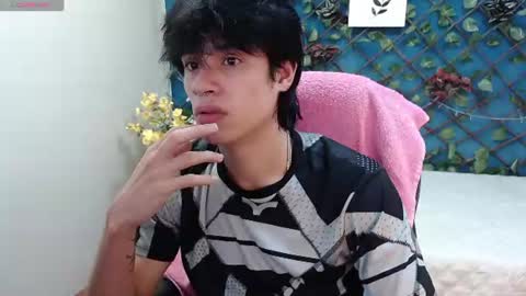 Snapshot of wayath chatting on July 5, 2026, 11:06 am Wayath online show from July 5, 2026, 11:06 am