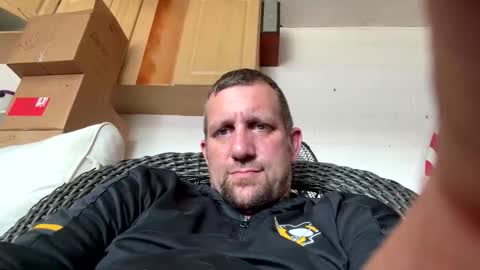 wayneneriate12 online show from February 15, 2026, 9:33 pm