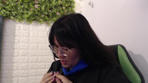 Trixie 3 online show from March 6, 2025, 5:00 pm