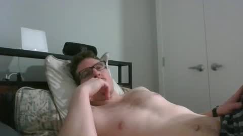 Snapshot of weatheredvoid chatting on January 22, 2025, 3:20 am WeatheredVoid online show from January 22, 2025, 3:20 am