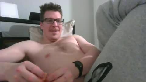 Snapshot of weatheredvoid chatting on January 28, 2025, 7:22 am WeatheredVoid online show from January 28, 2025, 7:22 am