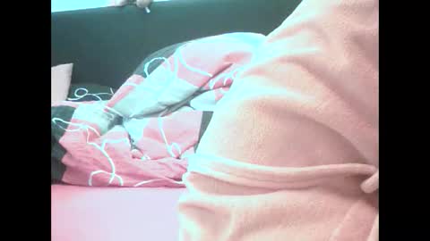 Daddy online show from January 2, 2025, 11:41 am