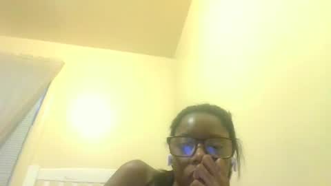 Snapshot of weeklyrush chatting on February 25, 2025, 10:07 pm GoddessRush online show from February 25, 2025, 10:07 pm