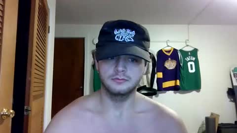 Snapshot of weenskir chatting on April 15, 2026, 4:47 pm weenskir online show from April 15, 2026, 4:47 pm