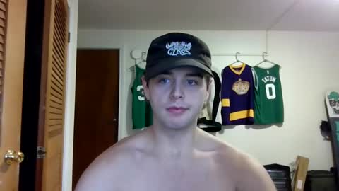 Snapshot of weenskir chatting on April 15, 2026, 9:48 pm weenskir online show from April 15, 2026, 9:48 pm