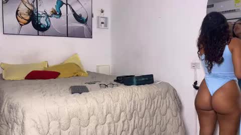 Snapshot of wendy_and_alex1712 chatting on February 10, 2026, 11:09 pm Wendy Alex online show from February 10, 2026, 11:09 pm