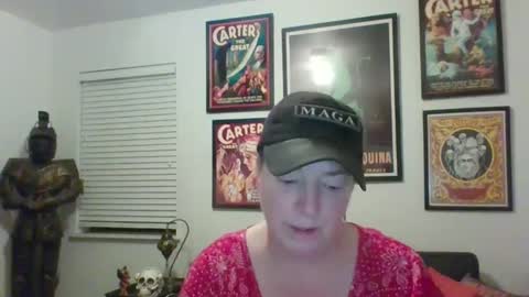 WendyCU online show from March 4, 2025, 1:23 am