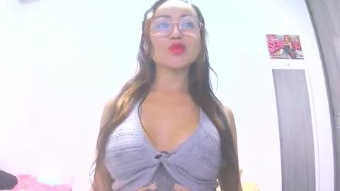 TaTis online show from March 18, 2026, 2:09 pm