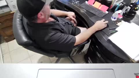 Snapshot of wes40960 chatting on October 10, 2025, 8:08 pm wes40960 online show from October 10, 2025, 8:08 pm