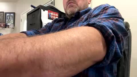 Snapshot of wes40960 chatting on November 17, 2025, 5:19 pm wes40960 online show from November 17, 2025, 5:19 pm