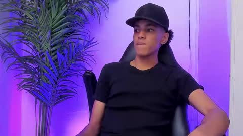 WES online show from January 6, 2026, 5:16 pm