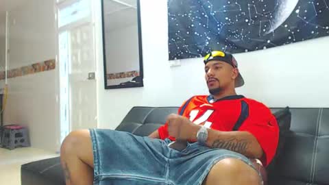 Wesley Rogger online show from November 6, 2025, 10:21 pm