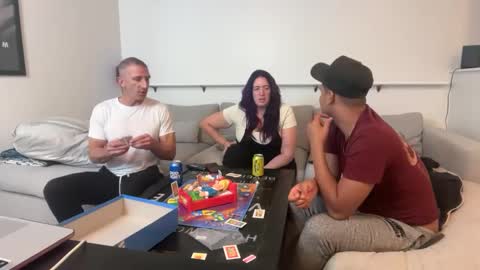 WesMyers online show from September 25, 2025, 5:33 am