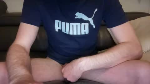 wet_adidasboy online show from April 18, 2026, 8:09 pm