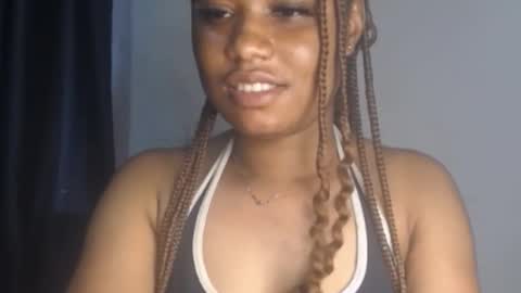 queen online show from December 5, 2024, 11:38 am