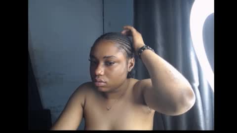 queen online show from December 27, 2024, 6:57 am