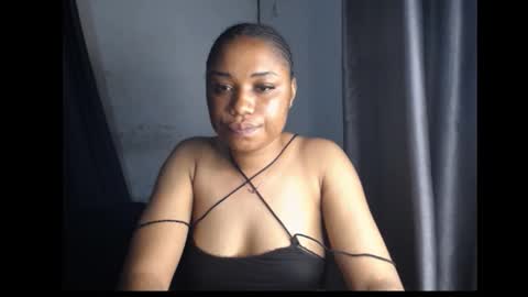 queen online show from December 27, 2024, 10:37 pm