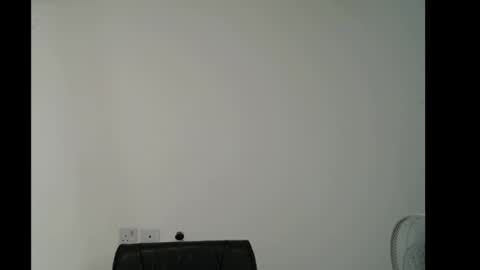 queen online show from January 5, 2025, 10:43 am