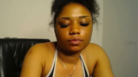 queen online show from January 21, 2025, 3:21 pm