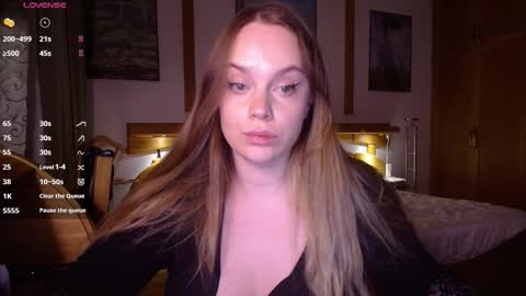 Lana online show from February 23, 2026, 9:01 pm