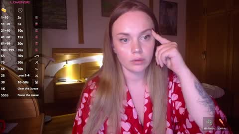 Lana online show from March 30, 2026, 7:48 pm