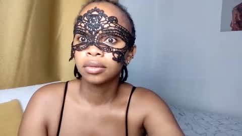 Snapshot of wet_rose001 chatting on February 11, 2026, 7:19 pm Rozie online show from February 11, 2026, 7:19 pm