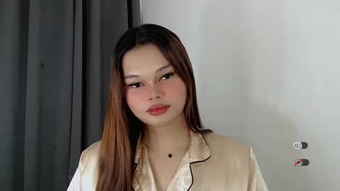 Snapshot of wet_velvet_xo chatting on February 9, 2026, 6:06 am wet_velvet_xo online show from February 9, 2026, 6:06 am