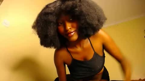Snapshot of wet_wife_material chatting on May 26, 2026, 4:58 pm Macey online show from May 26, 2026, 4:58 pm