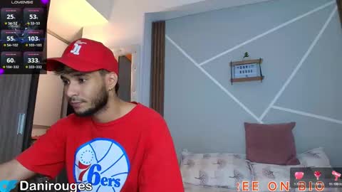 Snapshot of wetbubble chatting on November 27, 2025, 3:08 am Mia and Dylan online show from November 27, 2025, 3:08 am