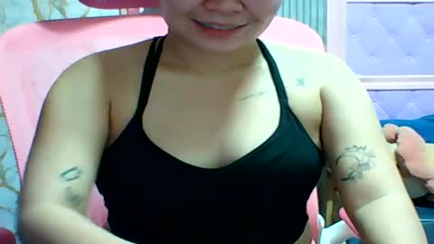 wetcreamypussy4u online show from May 25, 2026, 2:45 pm