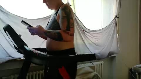 Snapshot of wetgerman2 chatting on May 25, 2026, 11:49 am Wetgerman online show from May 25, 2026, 11:49 am