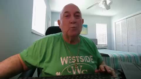Snapshot of wfs2946 chatting on February 18, 2025, 4:59 pm wfs2946 online show from February 18, 2025, 4:59 pm