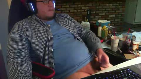 whateverdude555 online show from October 15, 2025, 10:54 pm