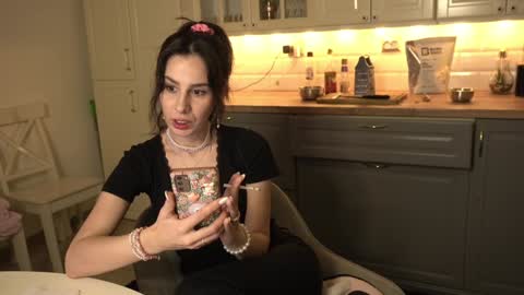 Victoria Maria online show from January 10, 2025, 9:55 am