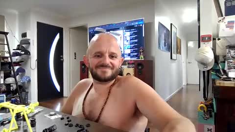 wheelzie online show from February 26, 2025, 6:47 am