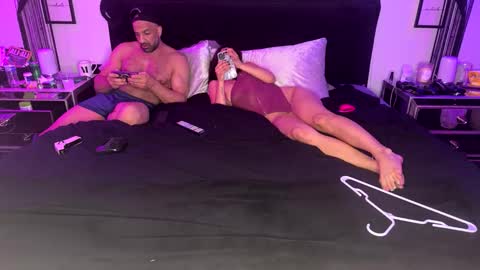 Hot 2 online show from May 2, 2026, 10:20 am