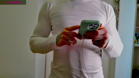 Snapshot of white_king999 chatting on February 17, 2026, 12:34 pm Max online show from February 17, 2026, 12:34 pm