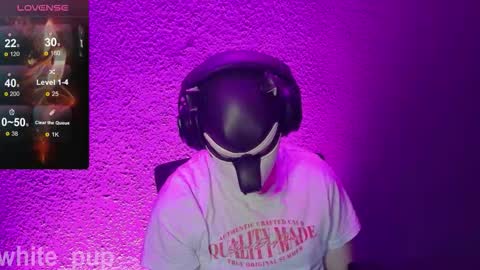 white_pup online show from March 1, 2026, 7:49 pm