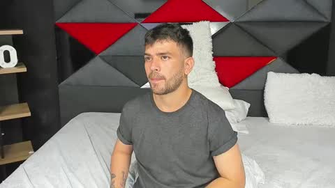 Dylan white online show from March 4, 2025, 6:18 pm