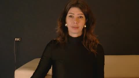 White Queen online show from March 24, 2026, 4:06 am