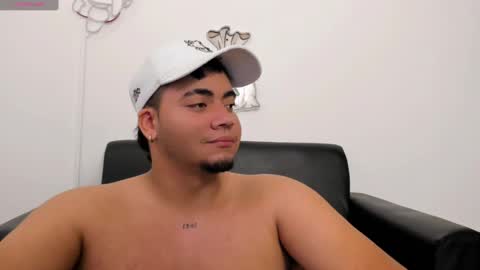 WhiteSun online show from February 22, 2025, 3:47 pm