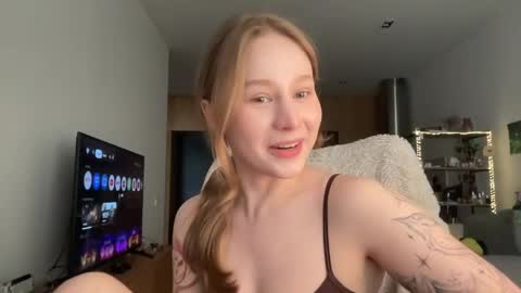 Alisa online show from May 30, 2026, 7:49 am