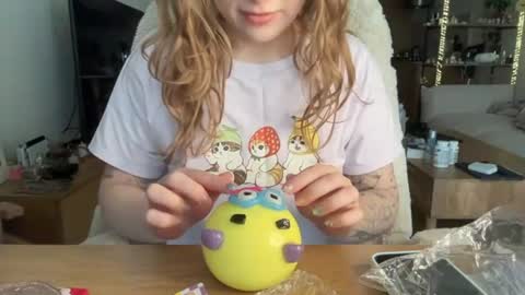 Snapshot of whoisalisa chatting on June 25, 2026, 7:46 am Alisa online show from June 25, 2026, 7:46 am