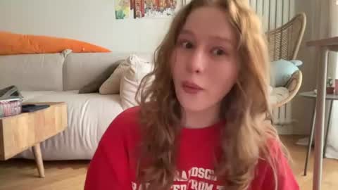 Snapshot of whoisalisa chatting on June 27, 2026, 12:22 pm Alisa online show from June 27, 2026, 12:22 pm