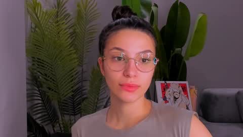 Snapshot of whoislulu chatting on December 31, 2024, 1:57 am whoislulu online show from December 31, 2024, 1:57 am