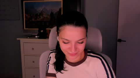 Snapshot of whoislulu chatting on May 8, 2026, 9:53 pm whoislulu online show from May 8, 2026, 9:53 pm