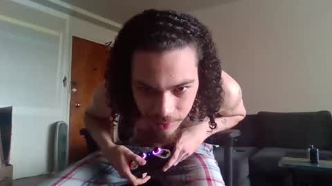 whosten0 online show from October 21, 2025, 8:31 pm