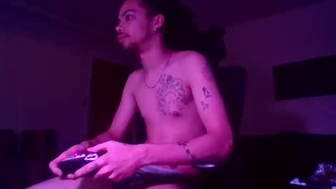 whosten0 online show from October 23, 2025, 11:46 pm